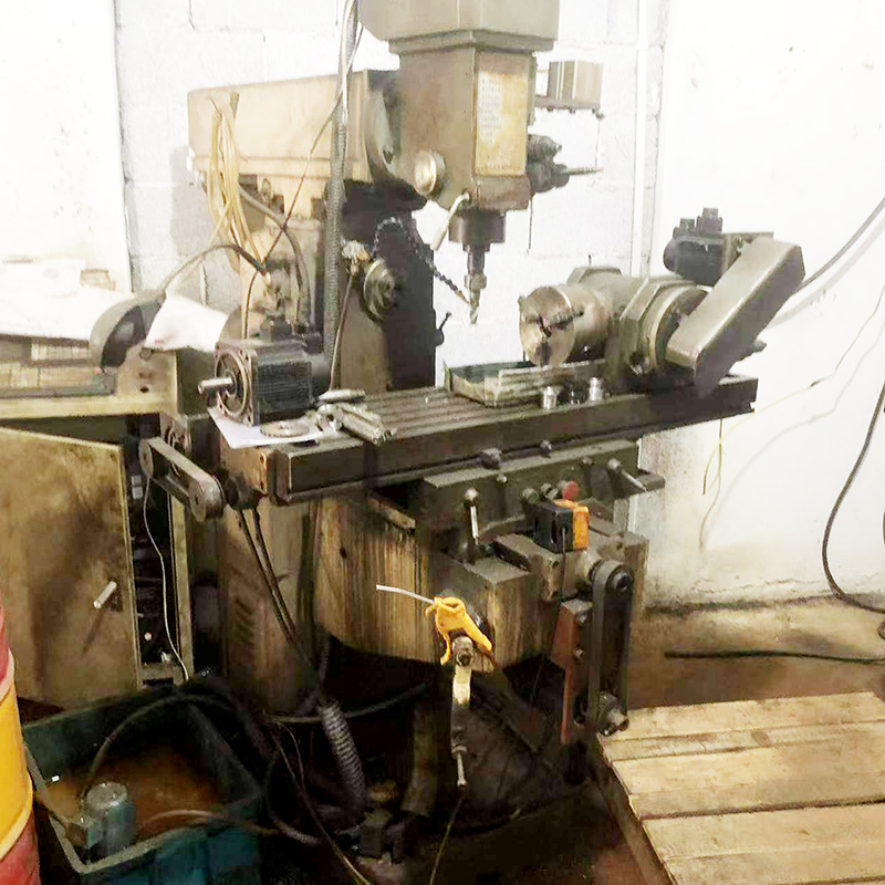 滕州大地機(jī)床 升降臺鉆銑床ZX6350D